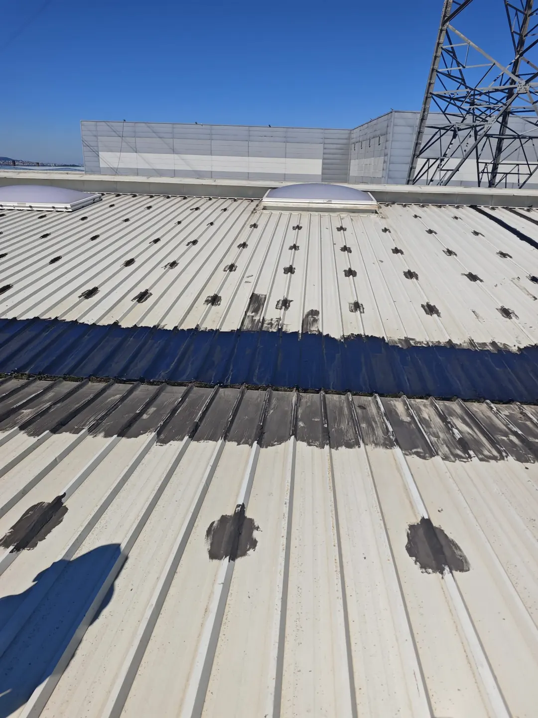 Panel çatı yalıtım uygulaması